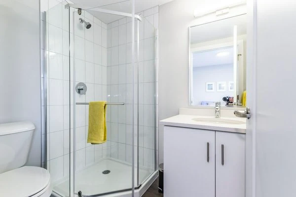 2-Bed vs 4-Bed Student Apartments Near Western: Which Layout Is Right for You?