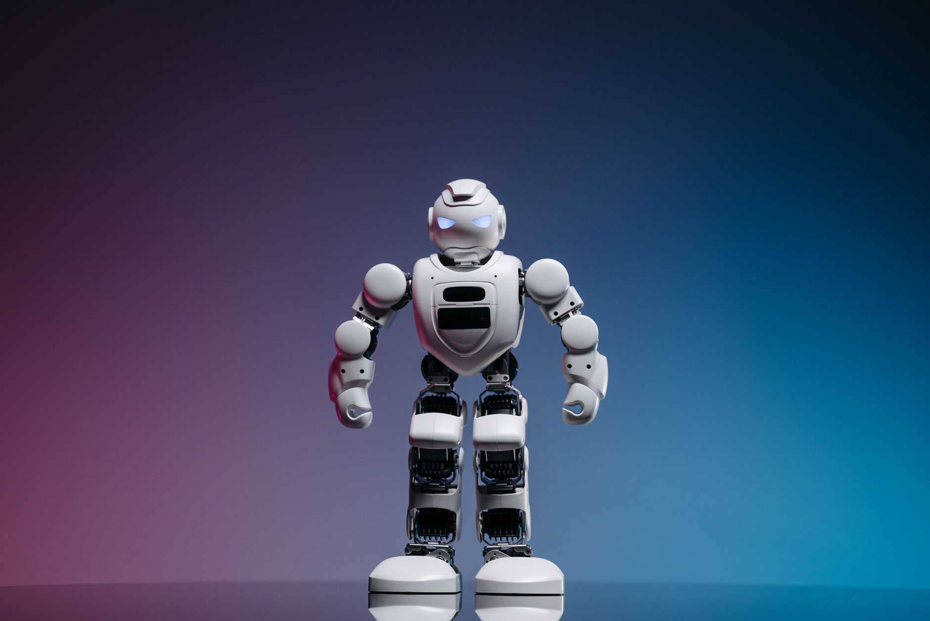 AI Agents vs. Copilot: What Changes When You Redesign Workflows